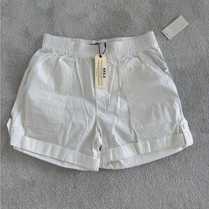 NWT Sanctuary White Cotton Cargo Shorts Relaxed Fit Elastic Waistband